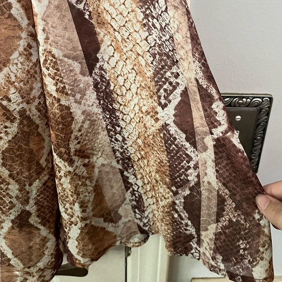 House of Harlow 1960 x Revolve Marley Shirt Striped Python Snake print size m - Picture 6 of 7